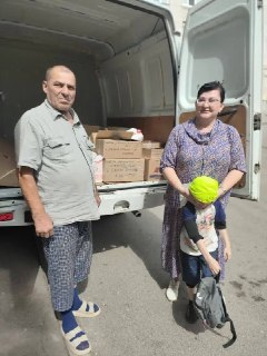 Бугульма передает помощь на фронт: 29 наборов и 100 сухих душей