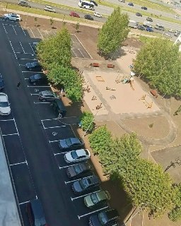 Как жители дома на Мира, 107 преобразили свою территорию