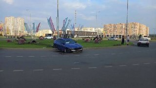 ДТП в Нижнекамске: Водитель BMW повредил муниципальное имущество