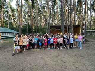 Яркие летние дни: праздник для детей в лагере «Чайка»